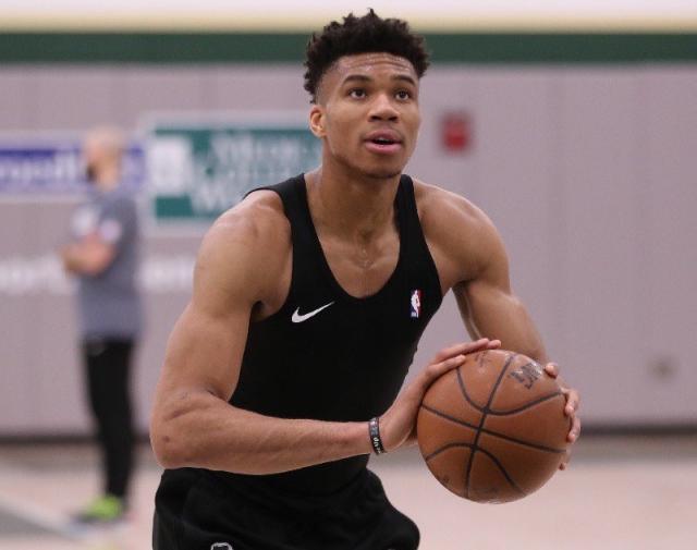 球队展现了 球队展现了